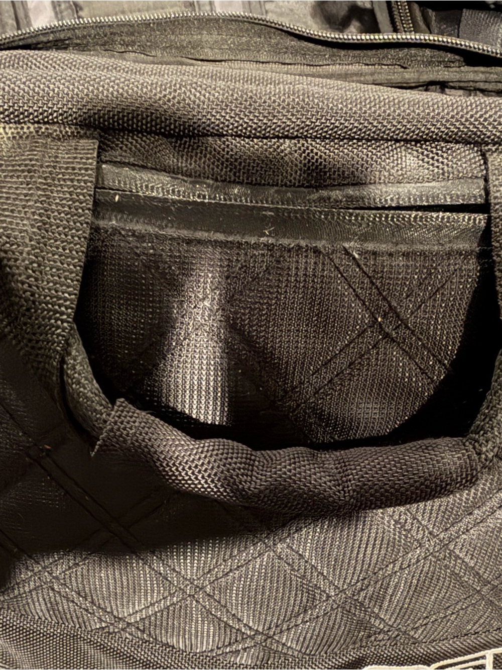 OGIO Black Quilted Front Laptop Messenger - Picture 4 of 7